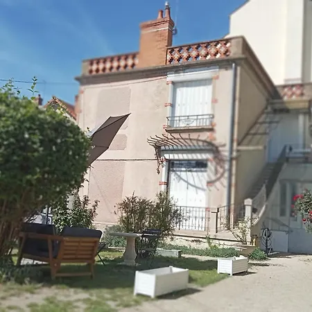 Appartement De Cachet De 63m2 Moulins (Allier)